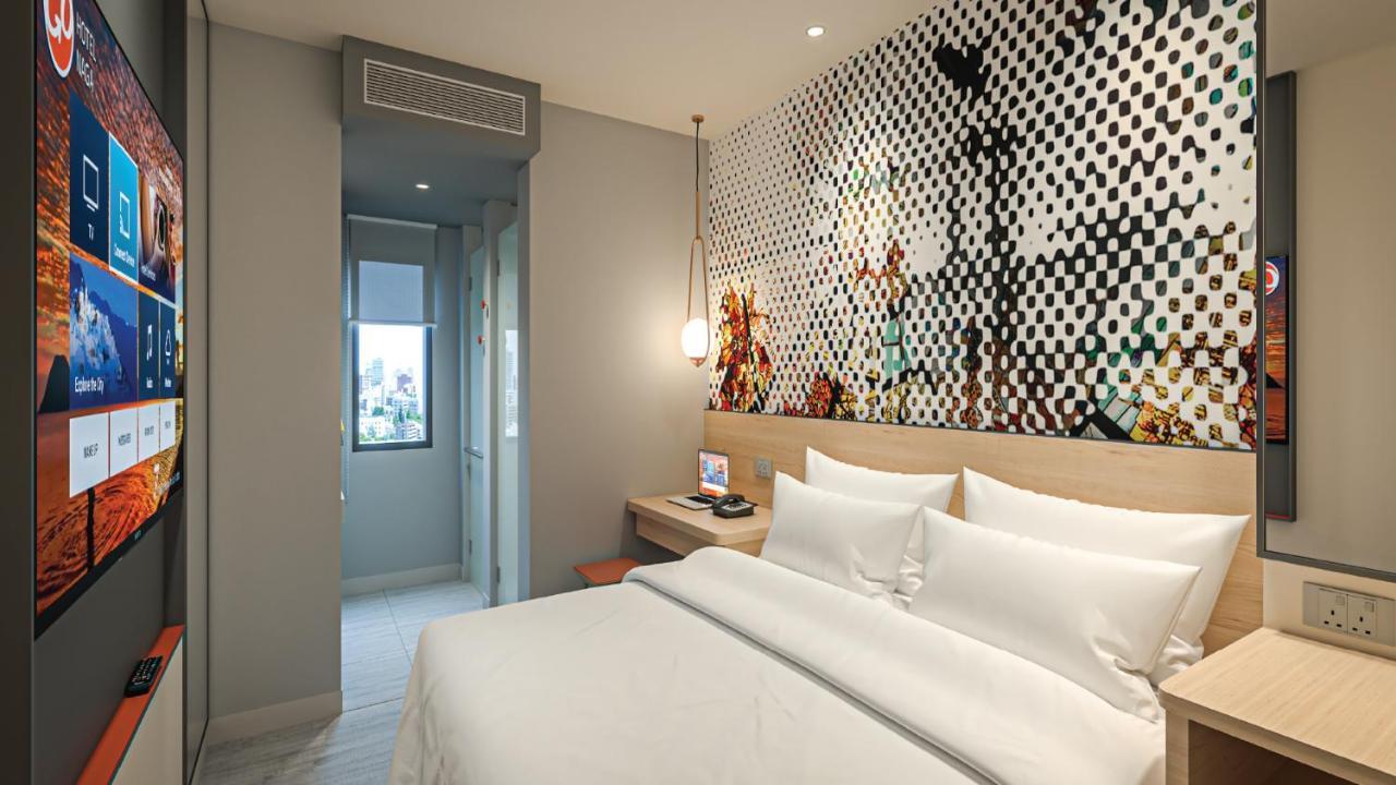 Go Hotels Plus Naga Екстер'єр фото