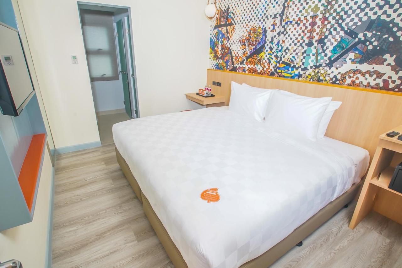 Go Hotels Plus Naga Екстер'єр фото
