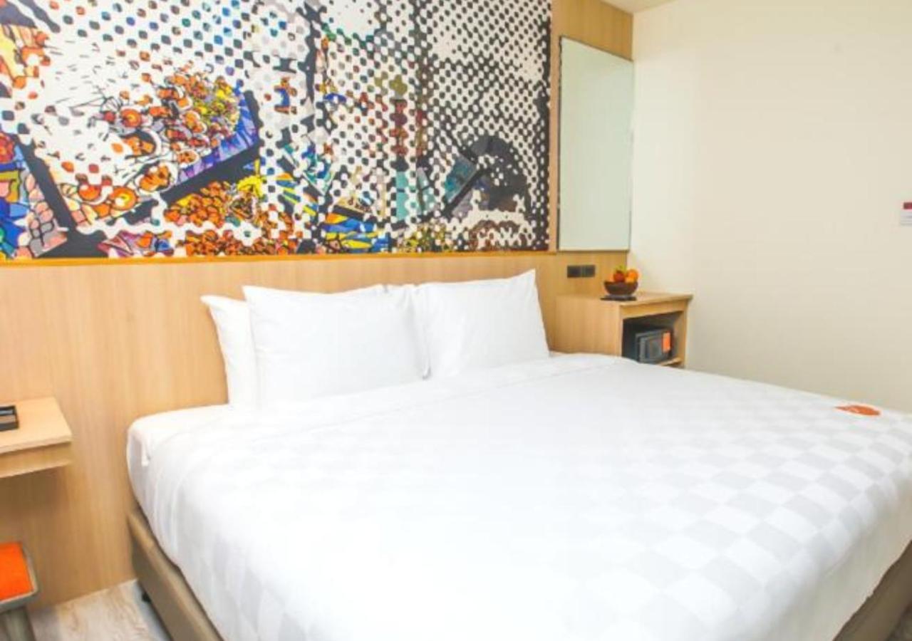 Go Hotels Plus Naga Екстер'єр фото